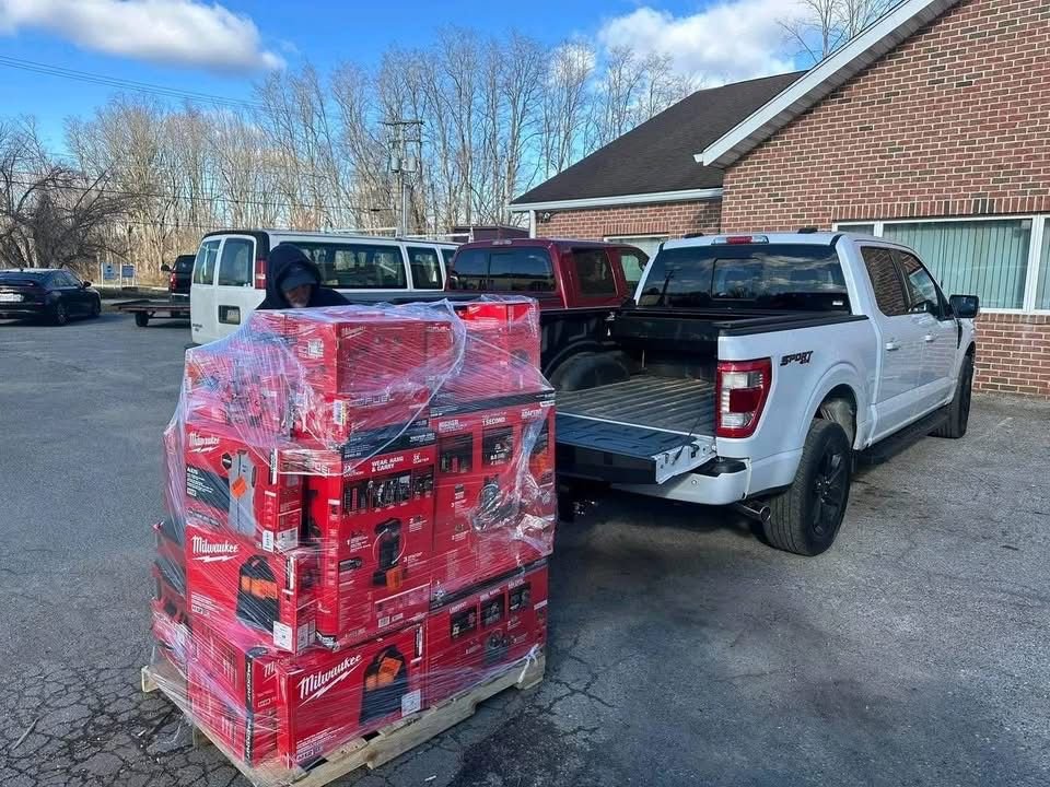 Milwaukee Tools Pallet liquidation - Image 7